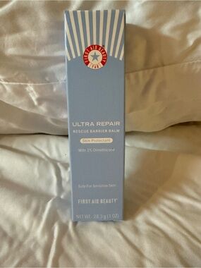 First Aid Beauty Ultra Repair Barrier Balm - Pale Blue Packaging